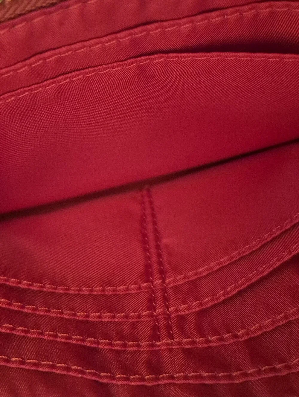 BEAUTUFUL red POP-UP COACH Wristlet